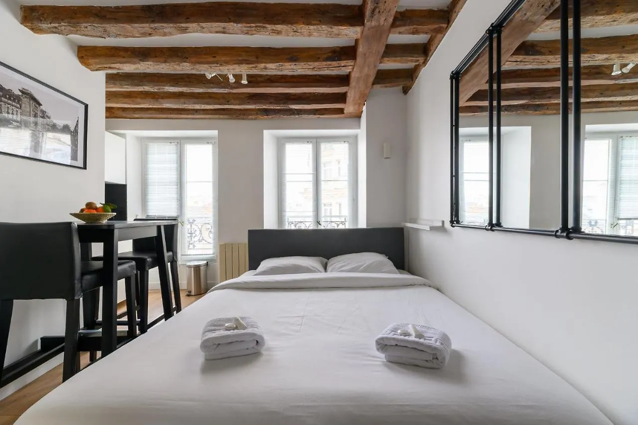 Appartement Parisrentstudio Parijs